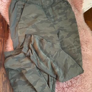 Athleta Women's Green and Khaki Trousers